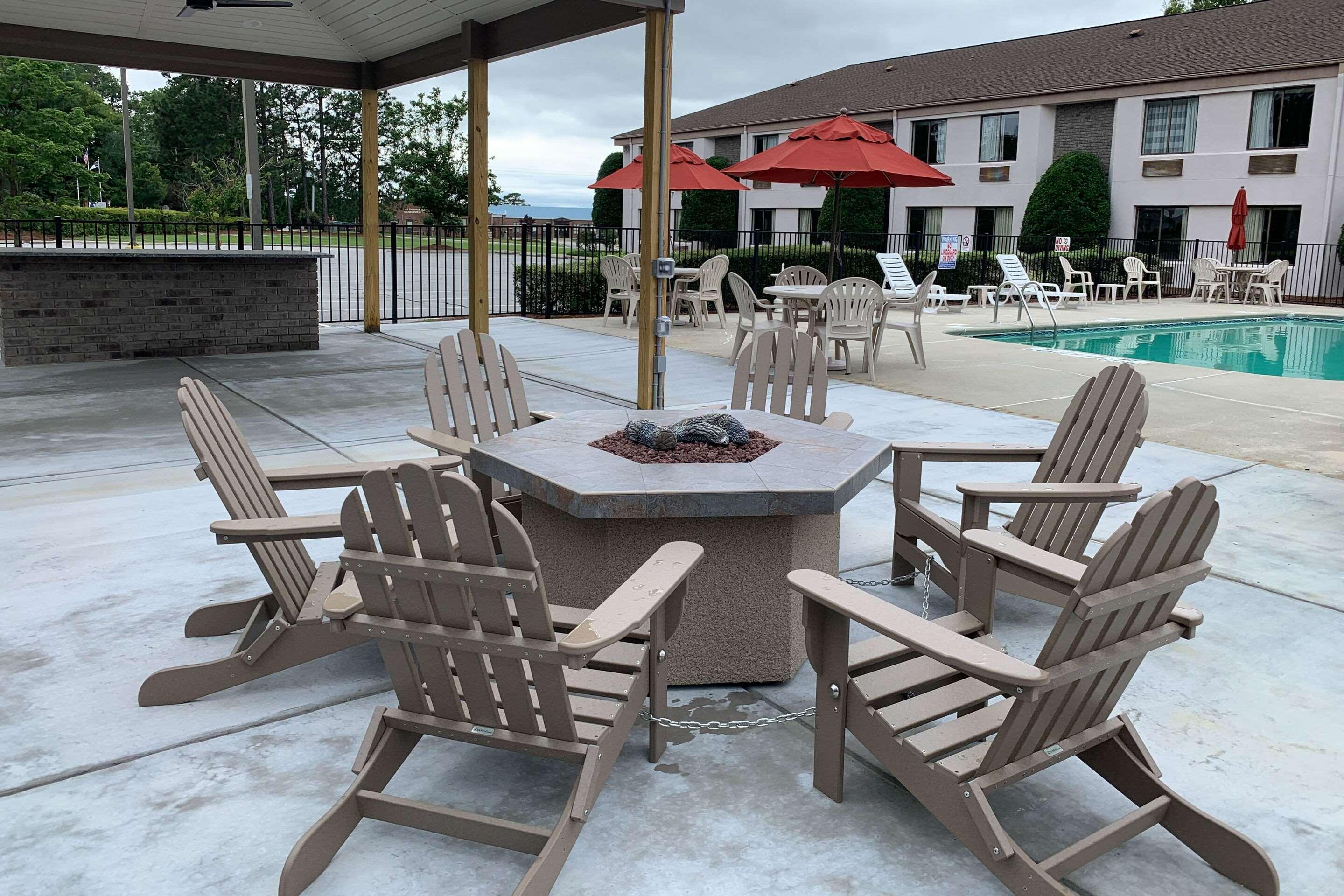 Sleep Inn & Suites Spring Lake - Fayetteville Near Fort Bragg Dış mekan fotoğraf
