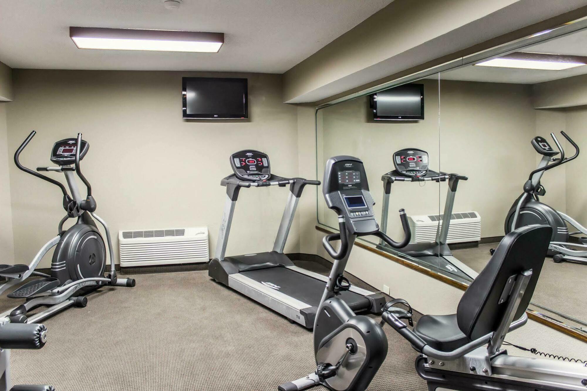 Sleep Inn & Suites Spring Lake - Fayetteville Near Fort Bragg Dış mekan fotoğraf