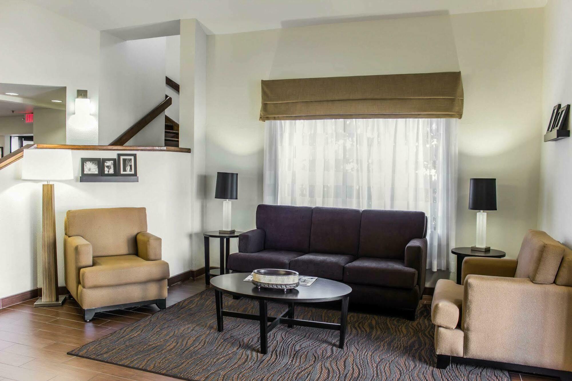 Sleep Inn & Suites Spring Lake - Fayetteville Near Fort Bragg Dış mekan fotoğraf